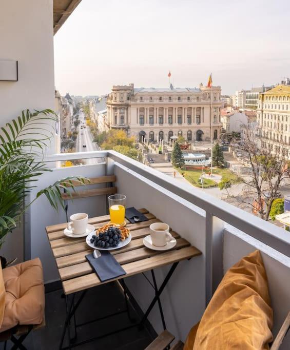 Sunny 2Br Flat - Top Location - Stunning Views Bucureşti Eksteriør bilde